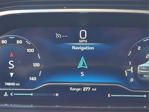 Used 2024 Chevrolet Tahoe LT image 30