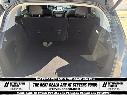 Used 2022 Lincoln Corsair AWD w/ Premium Package image 39