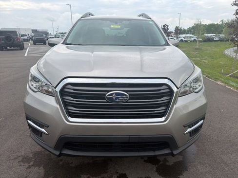 Used 2020 Subaru Ascent Premium w/ Convenience Package AWD/4WD image 3