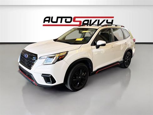 Used 2023 Subaru Forester Sport image 3