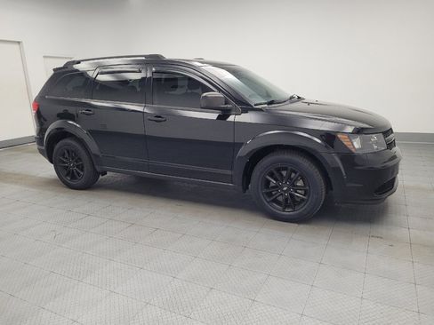 Used 2020 Dodge Journey SE w/ SE Popular Equipment Group FWD image 11