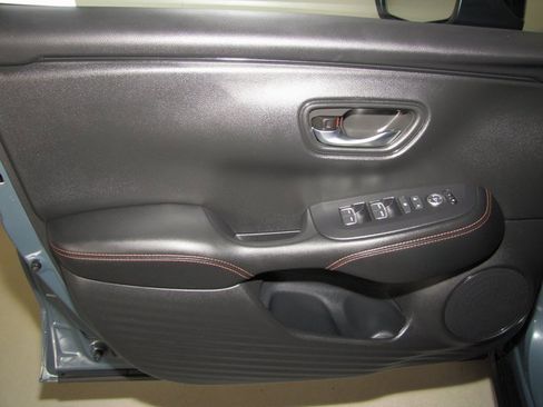 Certified 2026 Honda HR-V Sport image 9