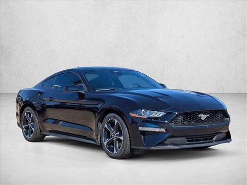 Used 2021 Ford Mustang Coupe image 3