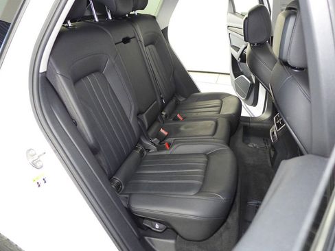 Used 2019 Audi Q5 2.0T Premium w/ Convenience Package image 20