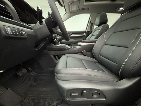 New 2026 GMC Terrain Denali w/ LPO, Floor Liner Package image 21