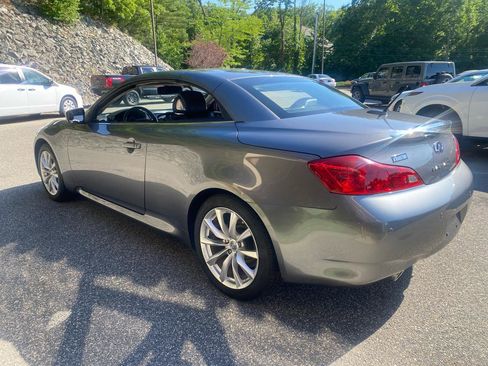 Used 2013 INFINITI G37 Convertible w/ Premium Pkg RWD image 35