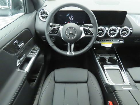 Certified 2025 Mercedes-Benz GLA 250 GLA 250 image 10