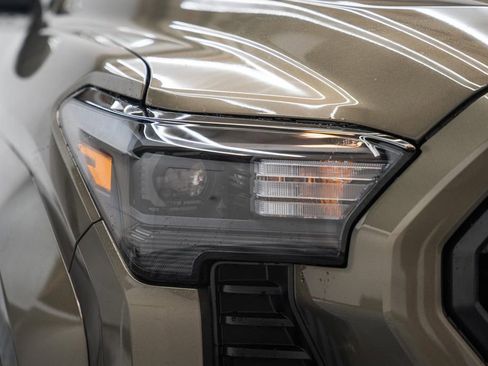 Certified 2025 Toyota Tacoma TRD Sport w/ TRD Sport Premium Package image 13