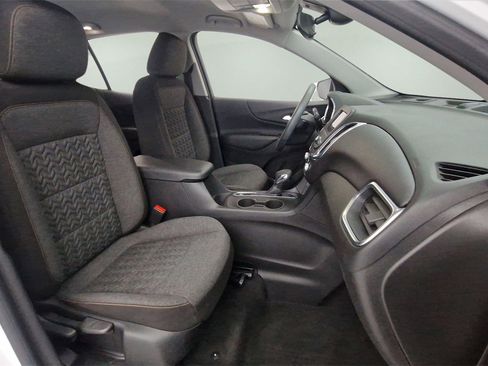 Used 2022 Chevrolet Equinox LT w/ LPO, Floor Liner Package image 53