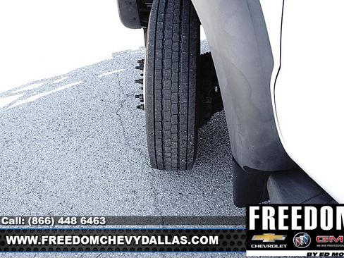 Used 2015 Ford F550 4x4 Regular Cab Super Duty image 28