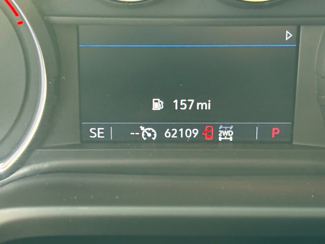 Used 2023 Chevrolet Silverado 2500 LT AWD/4WD image 4