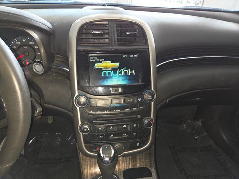 Used 2014 Chevrolet Malibu LT w/ Power Convenience Package FWD image 31