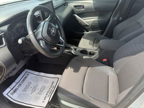 Used 2025 Toyota Corolla Cross AWD Hybrid image 10