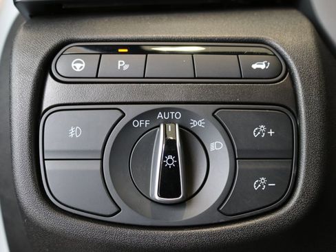 Certified 2025 INFINITI QX55 Essential image 61