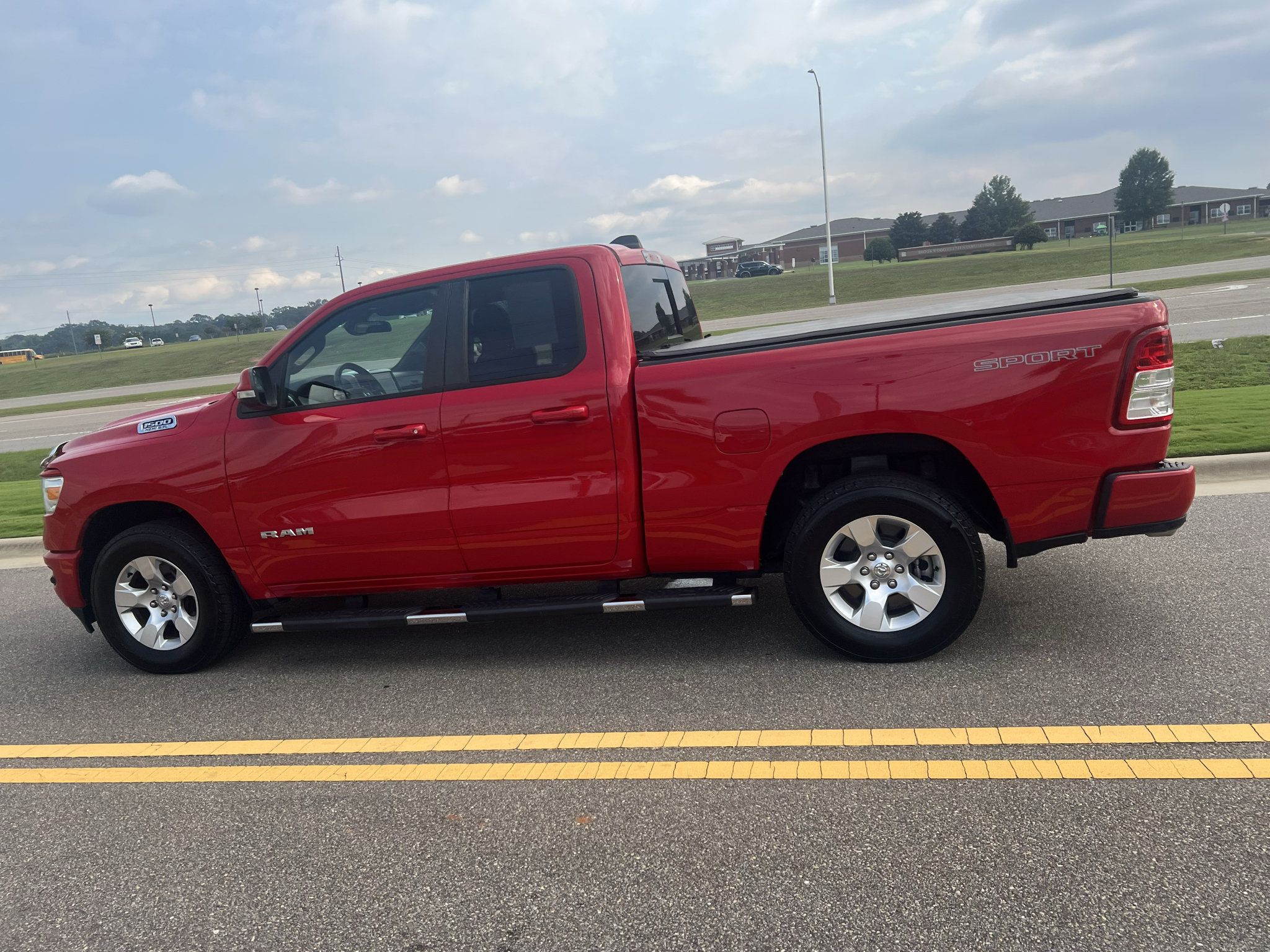 Used 2022 RAM 1500 Big Horn AWD/4WD image 13
