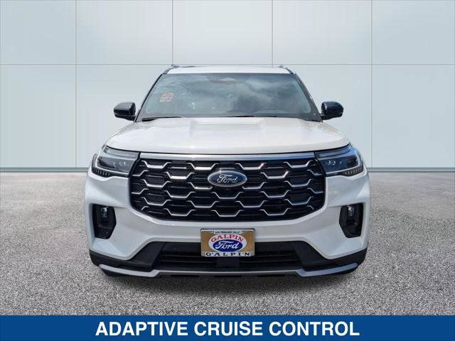 Certified 2025 Ford Explorer Platinum RWD image 7