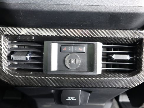 Used 2025 Ford F250 Lariat w/ Lariat Ultimate Package image 17