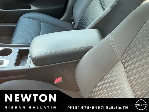 Used 2018 Nissan Altima 2.5 S FWD image 6