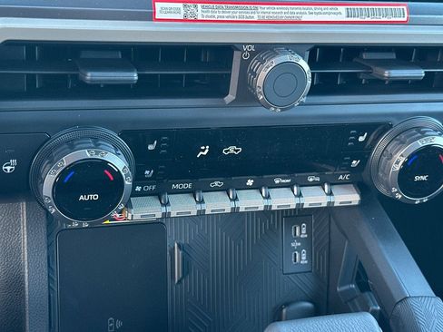 New 2025 Toyota Tacoma TRD Off-Road AWD/4WD image 24
