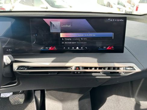 Used 2024 BMW iX xDrive50 w/ Convenience Package image 24