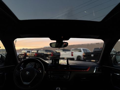 Used 2018 BMW 230i Coupe image 18