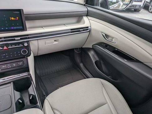 Certified 2025 Hyundai Tucson Limited AWD/4WD image 20