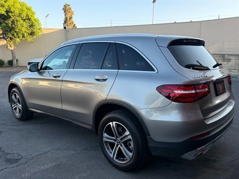 Used 2019 Mercedes-Benz GLC 300 w/ Premium Package image 8