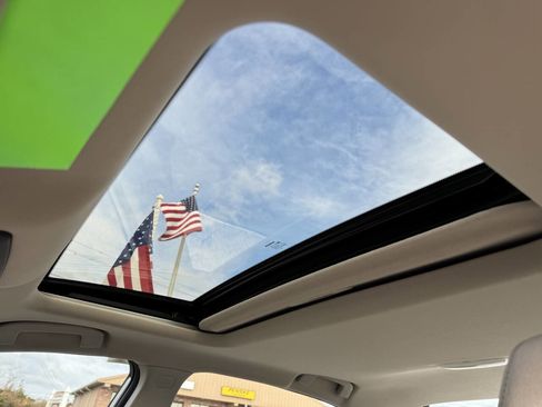 Used 2020 Nissan Altima 2.5 SV image 17