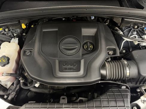 Used 2024 Jeep Grand Cherokee Summit w/ Adv Protech Group IV image 11