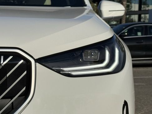 Used 2025 BMW X3 xDrive30i w/ Convenience Package image 13