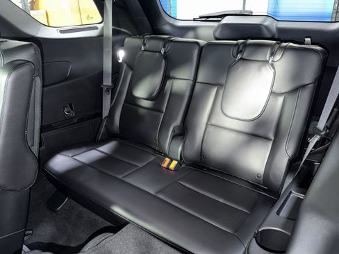 Used 2020 Ford Explorer ST w/ Premium Technology Package AWD/4WD image 32