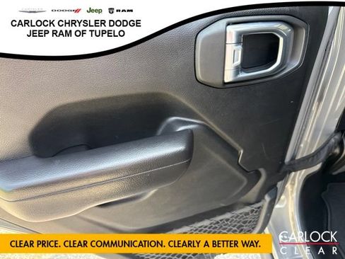Used 2021 Jeep Gladiator Mojave w/ Safety Group AWD/4WD image 28