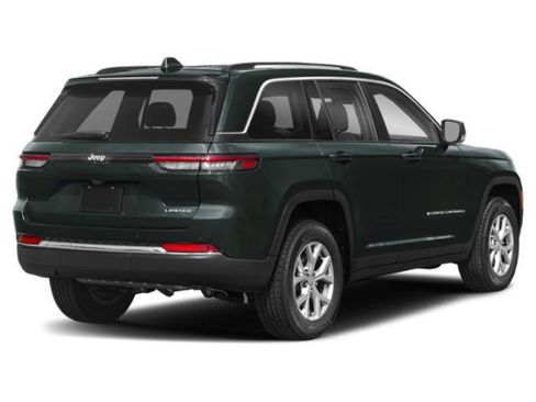 Used 2023 Jeep Grand Cherokee Limited w/ Luxury Tech Group II AWD/4WD image 4