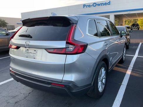 Used 2025 Honda CR-V EX-L image 8