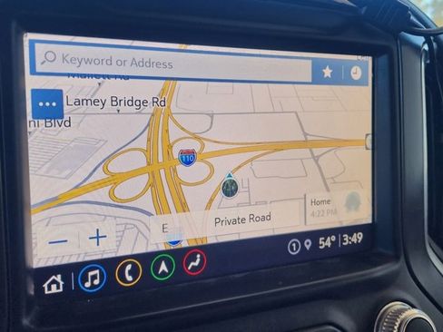 Used 2022 GMC Sierra 2500 AT4 w/ AT4 Preferred Package image 12