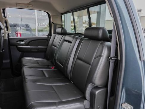 Used 2012 Chevrolet Silverado 2500 LTZ w/ LTZ Plus Package AWD/4WD image 37