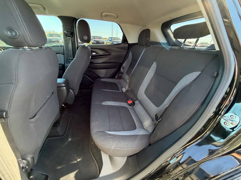 Used 2025 Chevrolet TrailBlazer LT FWD image 20