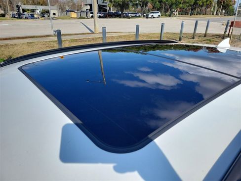 Used 2024 Genesis GV70 3.5T Sport image 25