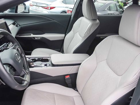 Certified 2024 Lexus RX 350 image 17