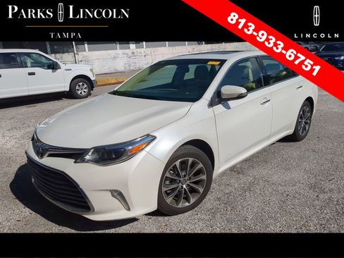 Used 2016 Toyota Avalon XLE Premium FWD image 3