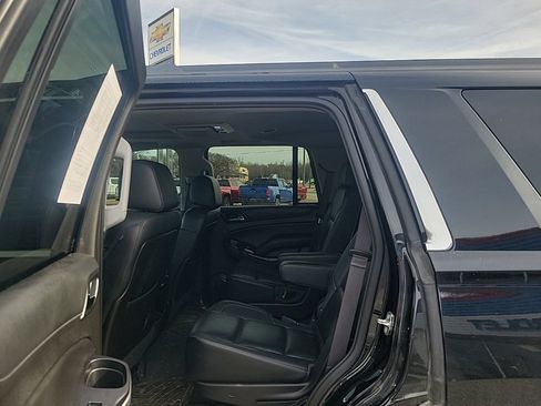 Used 2016 GMC Yukon SLT w/ Open Road Package image 5