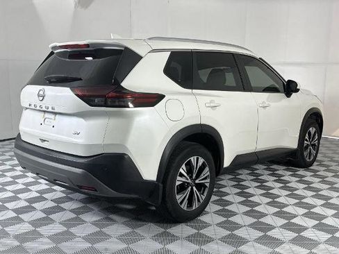 Certified 2023 Nissan Rogue SV w/ SV Premium B Package FWD image 8