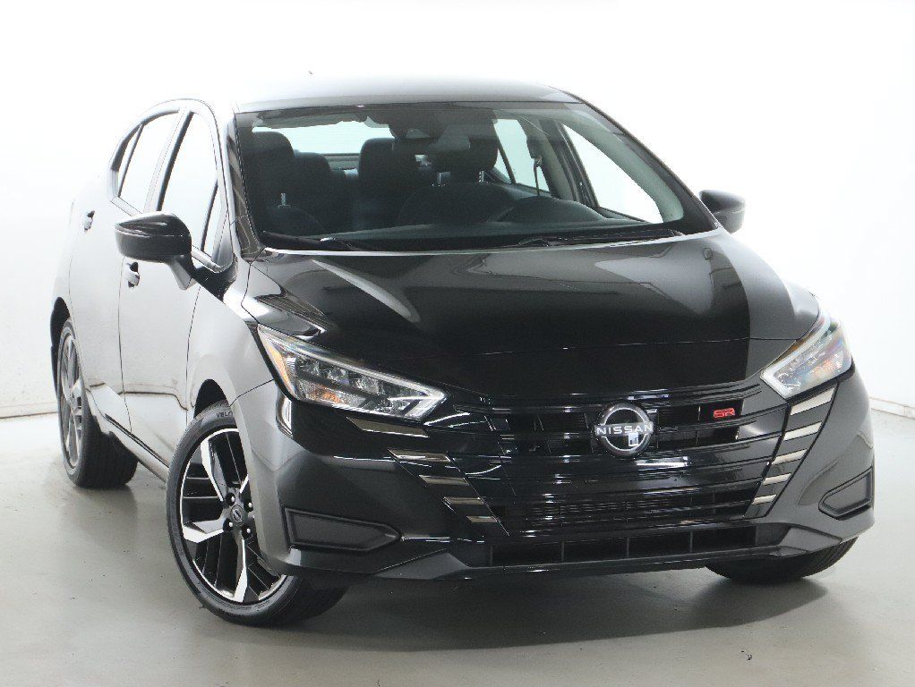 Certified 2024 Nissan Versa SR w/ Trunk Package FWD image 2