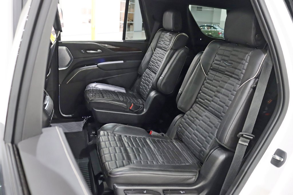 Used 2023 Cadillac Escalade Sport Platinum AWD/4WD image 33