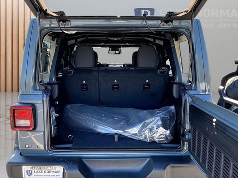 New 2026 Jeep Wrangler Sport S image 23