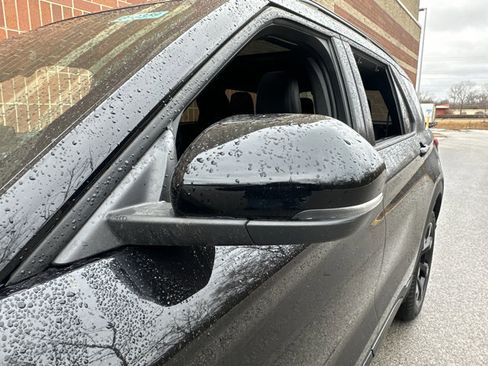 Used 2023 Ford Explorer ST w/ Equipment Group 401A image 11