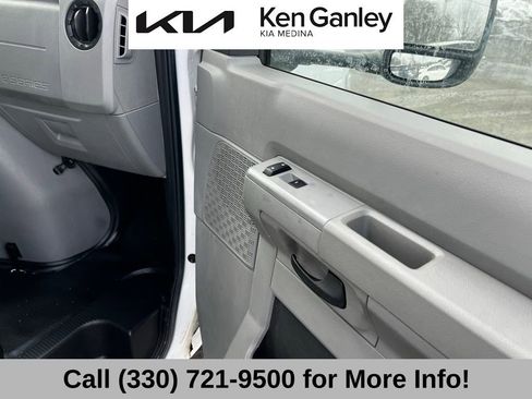 Used 2024 Ford E-450 and Econoline 450 Super Duty w/ Power Windows & Locks Group image 44