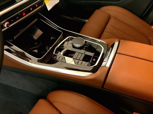 New 2026 BMW X5 xDrive40i image 7