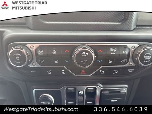 Used 2019 Jeep Wrangler Unlimited Sahara w/ Safety Group image 20