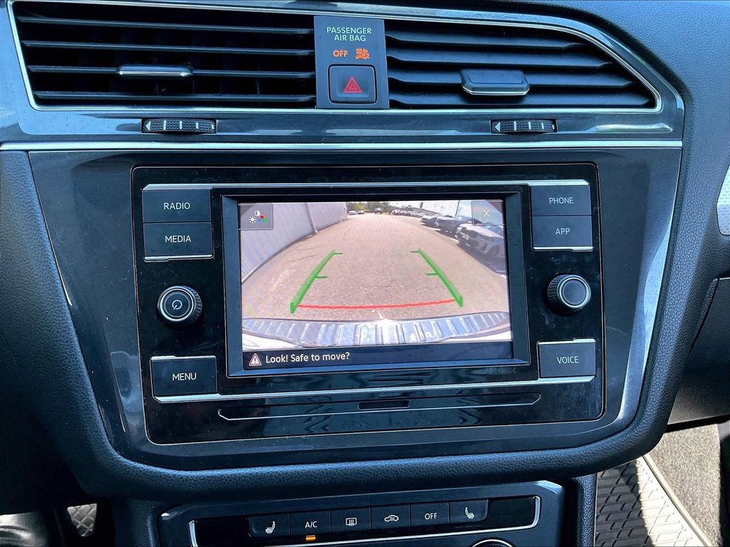 Used 2023 Volkswagen Tiguan S AWD/4WD image 15
